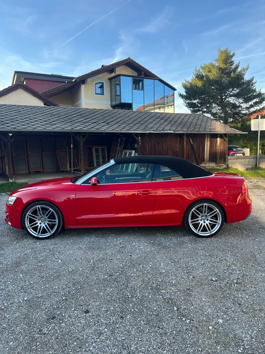 Audi A5 2012 photo 3