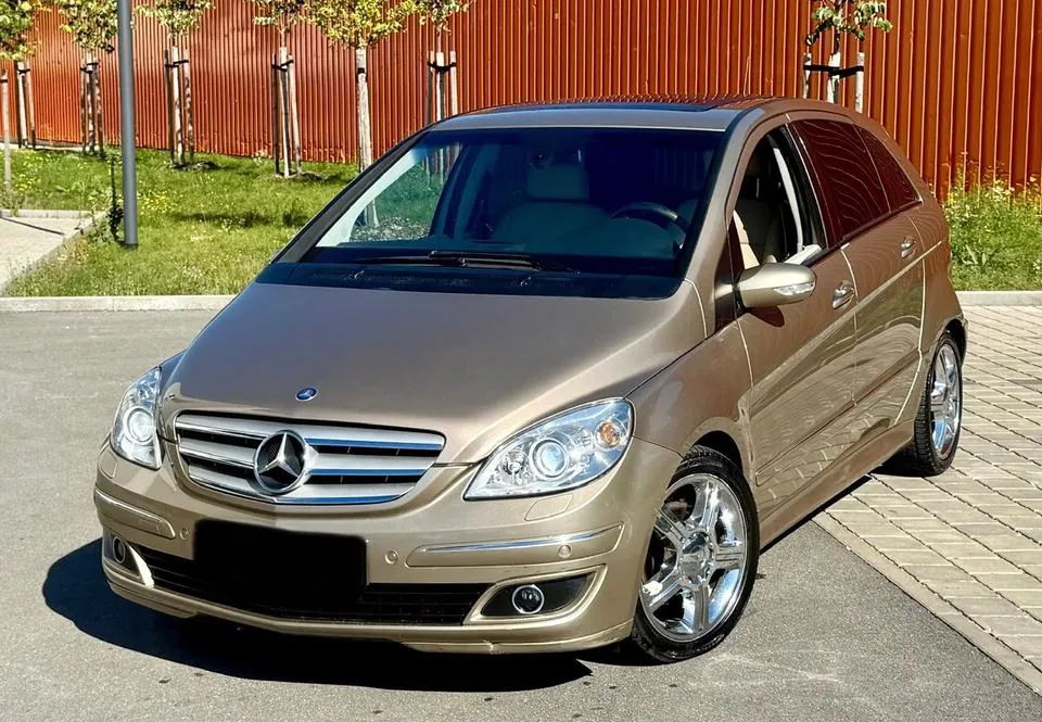 Mercedes-Benz B-Class