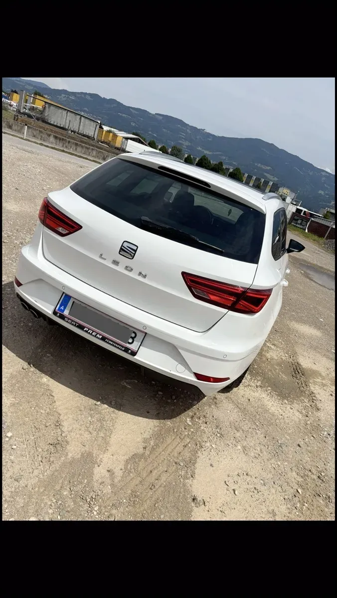 Seat Leon 2018 photo 2