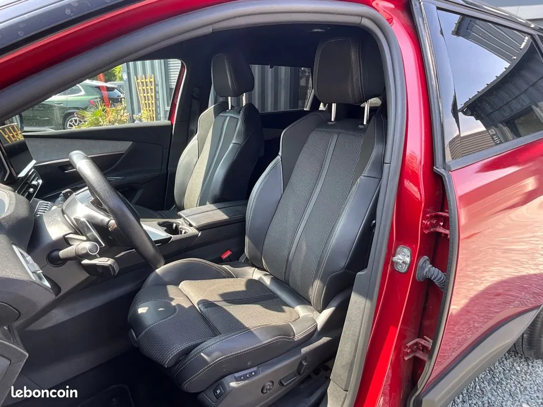 Peugeot 5008 2022 photo 5