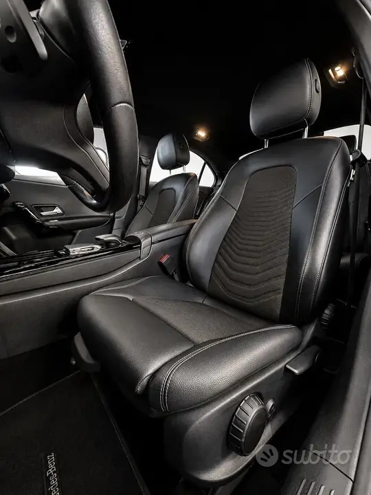 Mercedes-Benz A 180 2019 photo 4