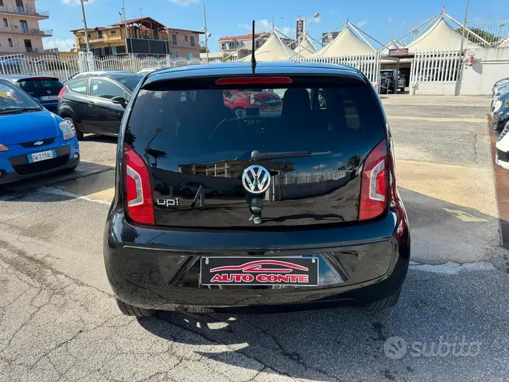 Volkswagen Up 2014 photo 5