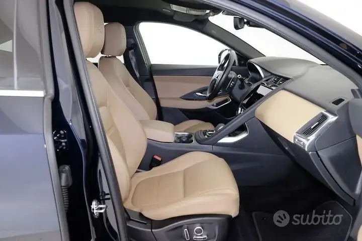 Jaguar E-Pace 2021 photo 3