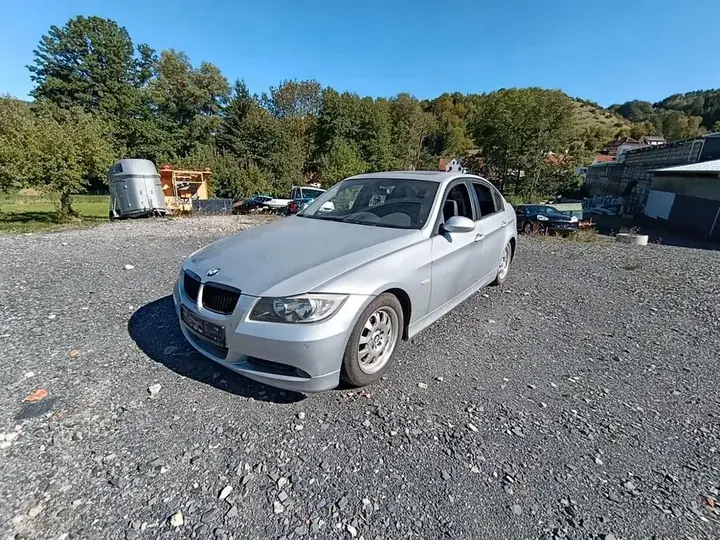 BMW 320I