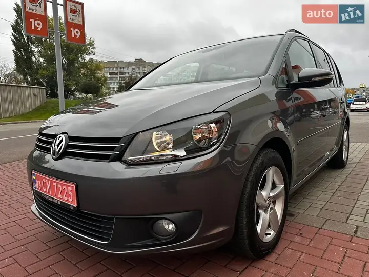 Volkswagen Touran