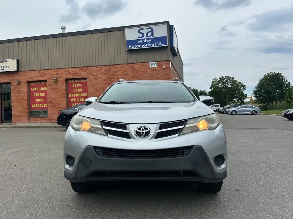Toyota Rav4 2015 photo 2