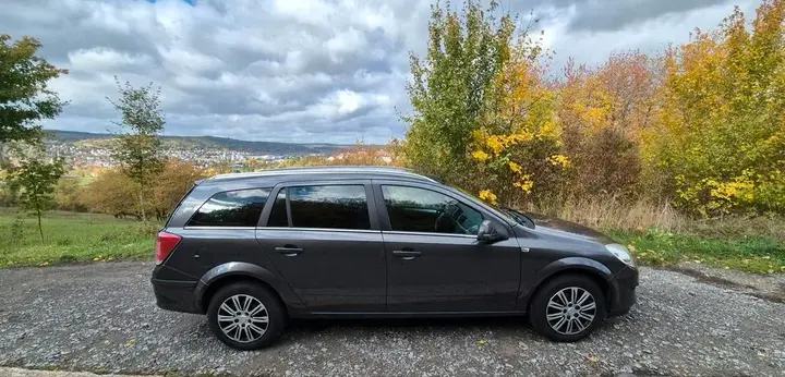 Opel Astra H Caravan