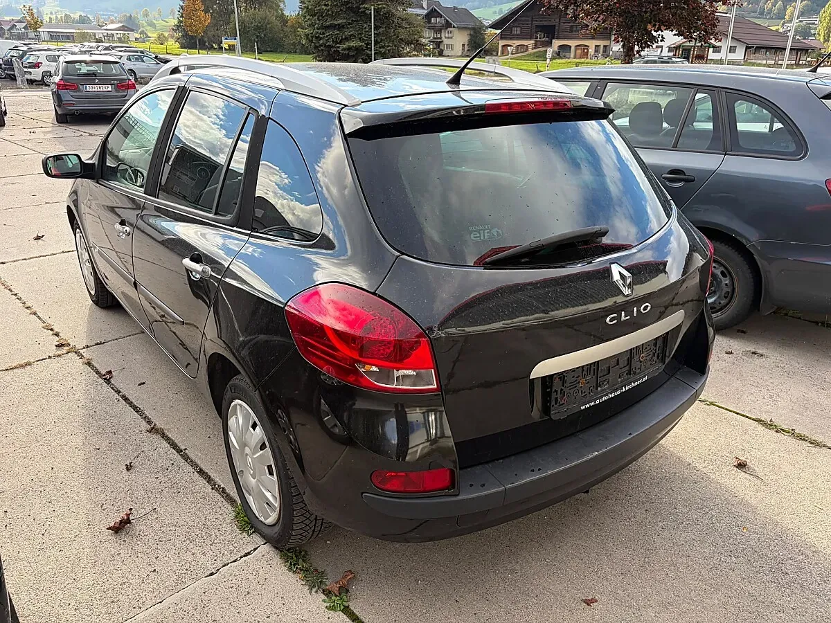Renault Clio 2008 photo 2