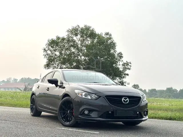 Mazda 6