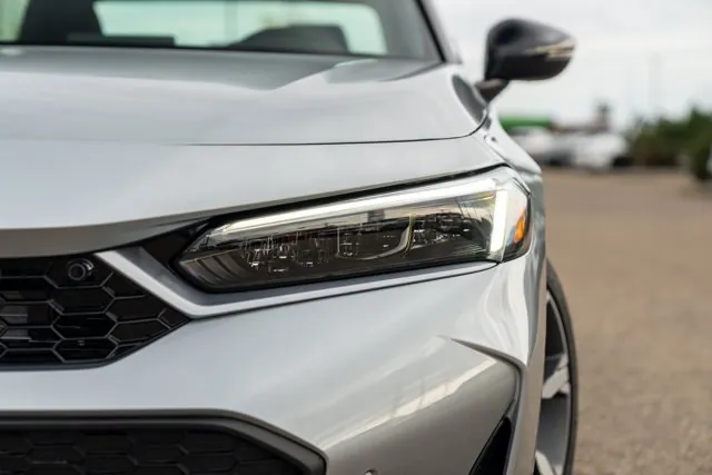 Honda Civic 2026 photo 4