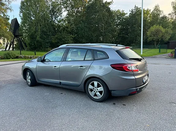 Renault Megane Iii 2012 photo 3