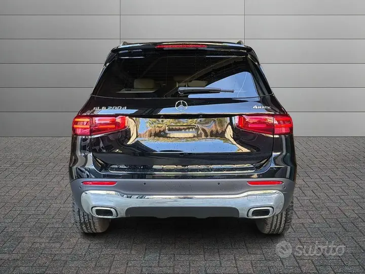 Mercedes-Benz Glb 2026 photo 4