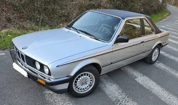 BMW E30