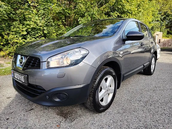 Nissan Qashqai 2013 photo 2