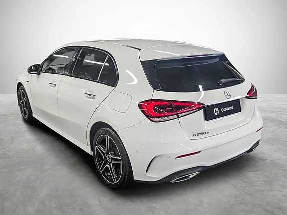 Mercedes-Benz A250 E 2020 photo 3
