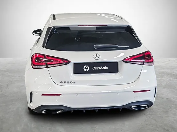 Mercedes-Benz A250 E 2020 photo 4