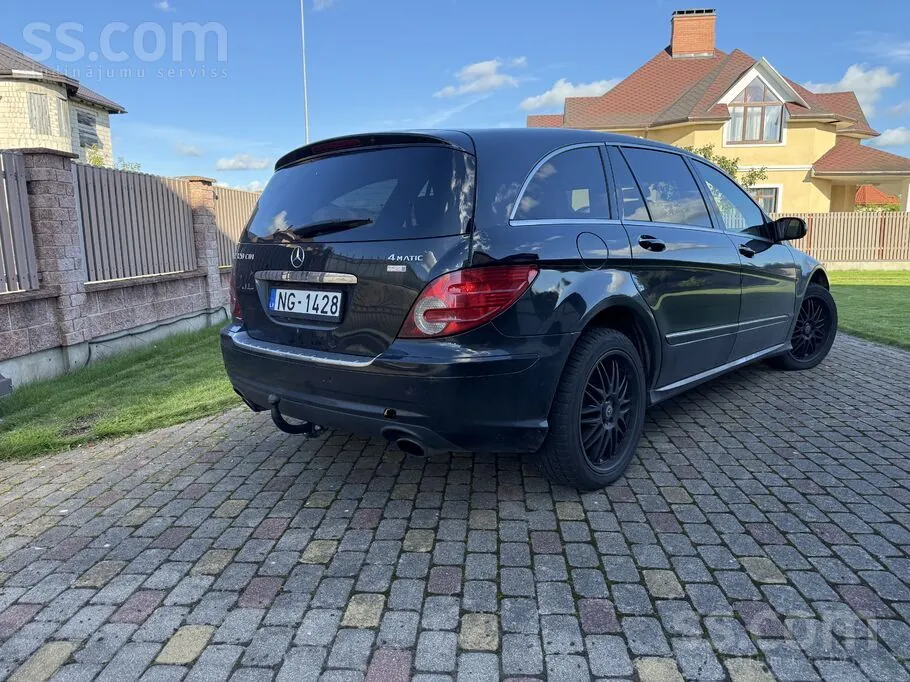 Mercedes-Benz R320 2007 photo 3