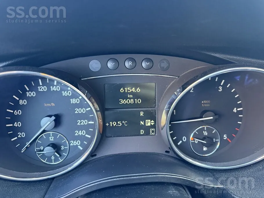 Mercedes-Benz R320 2007 photo 4