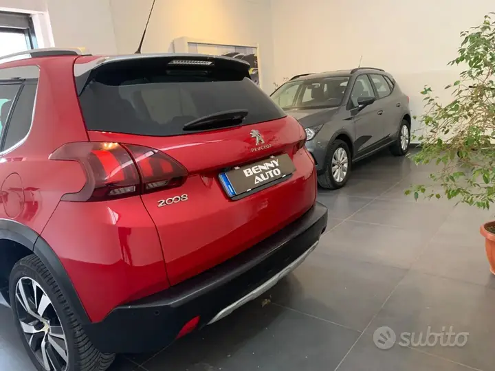 Peugeot 2008 2017 photo 3