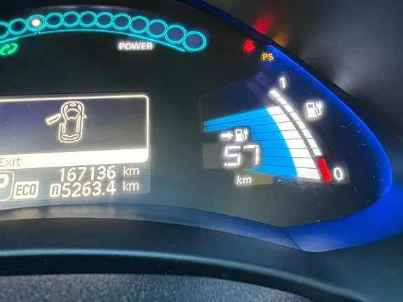 Nissan Leaf 2013 photo 5