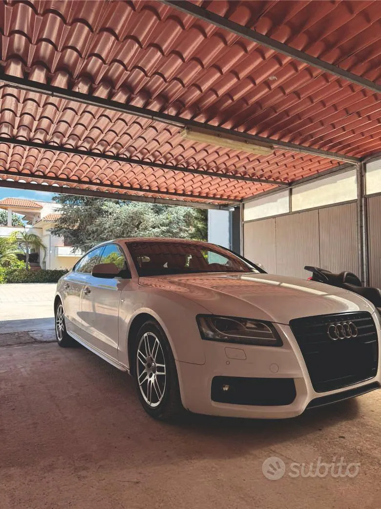Audi A5 2010 photo 5