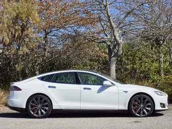 Tesla Model S 2014 photo 4