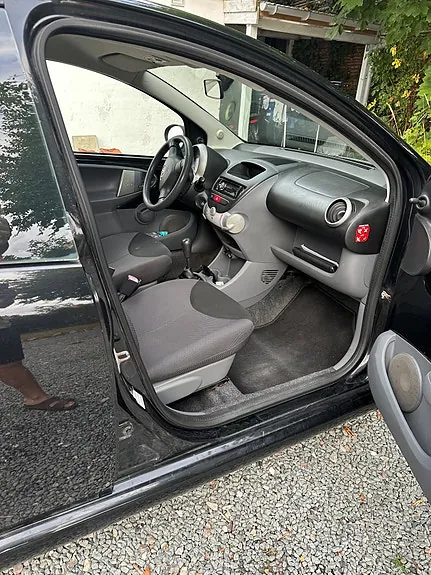 Toyota Aygo 2008 photo 2