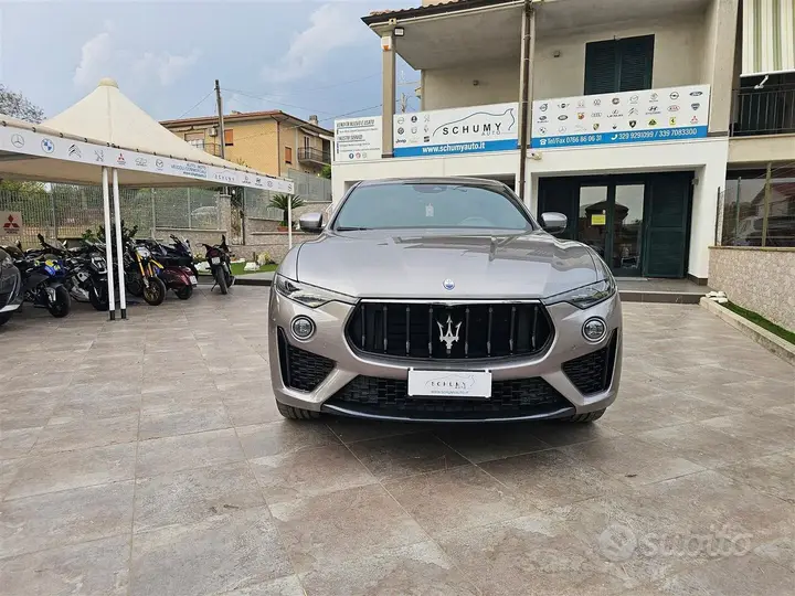 Maserati Levante 2021 photo 2