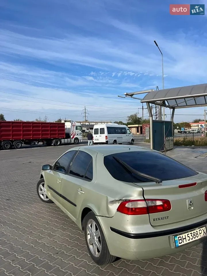 Renault Laguna 2004 photo 4