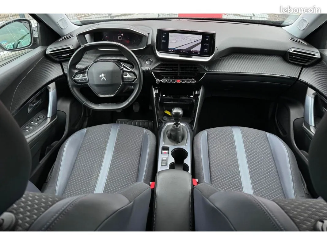 Peugeot 2008 2022 photo 3