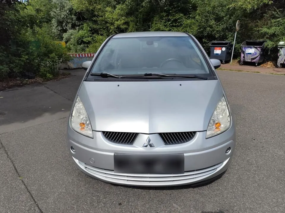 Mitsubishi Colt