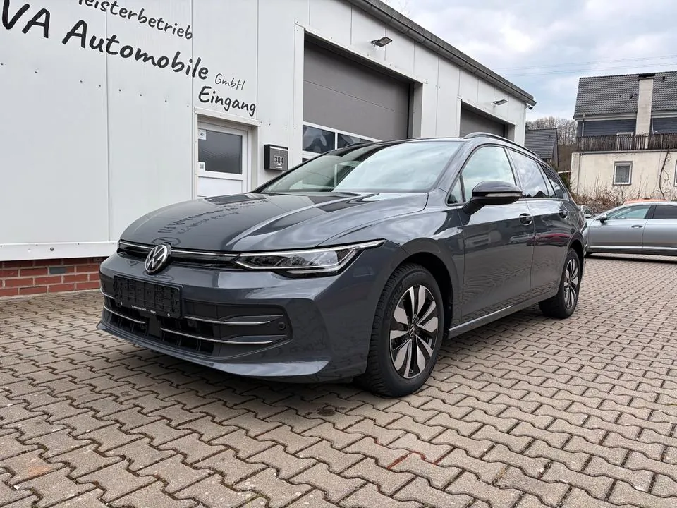 Volkswagen Golf Viii