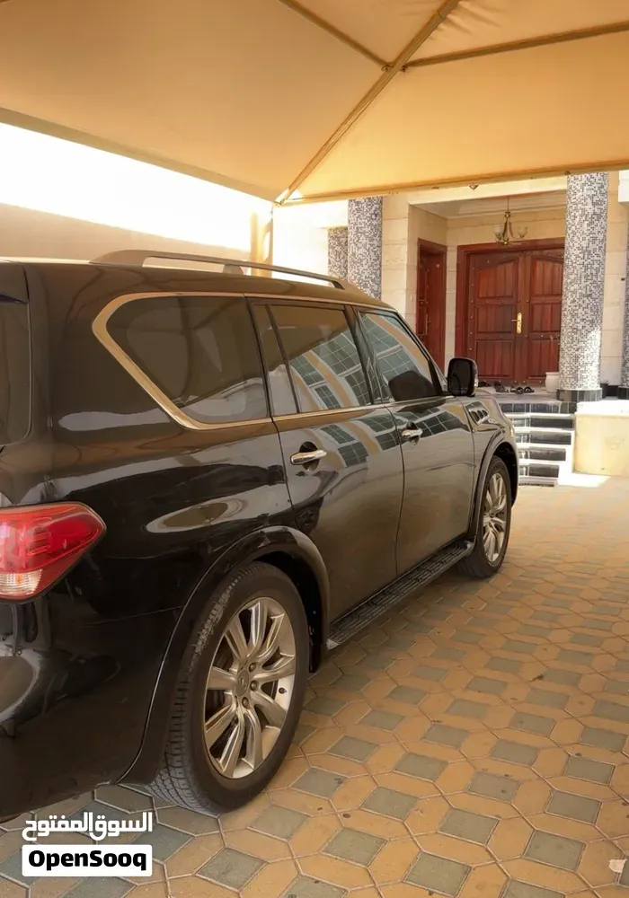 Infiniti Qx56 2014 photo 2
