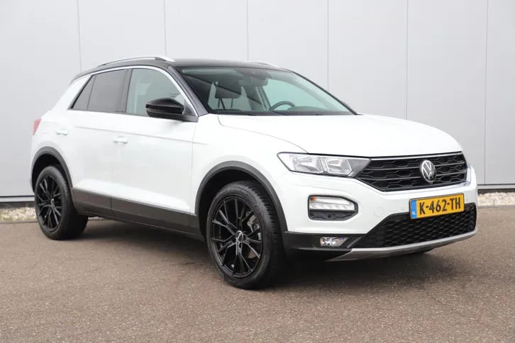 Volkswagen T-Roc 2021 photo 3