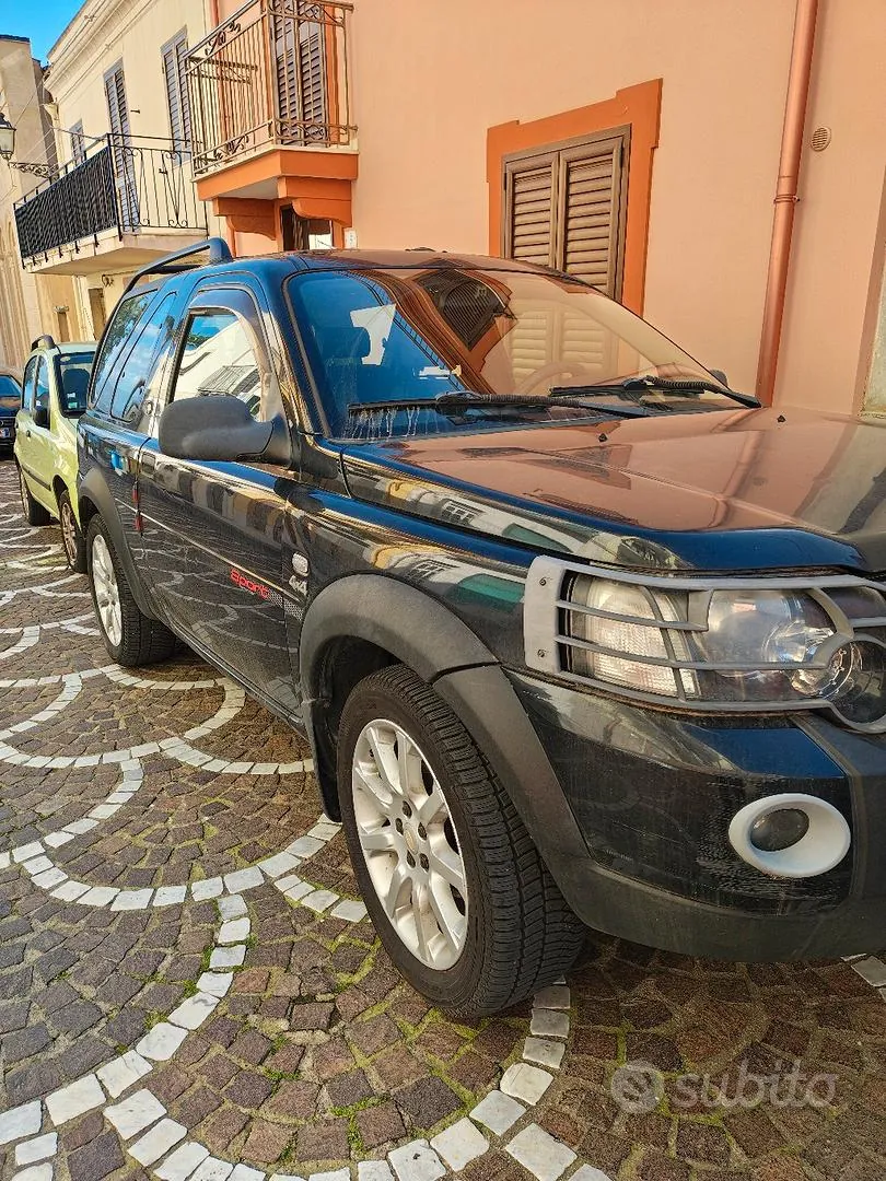 Land Rover Freelander 2005 photo 3