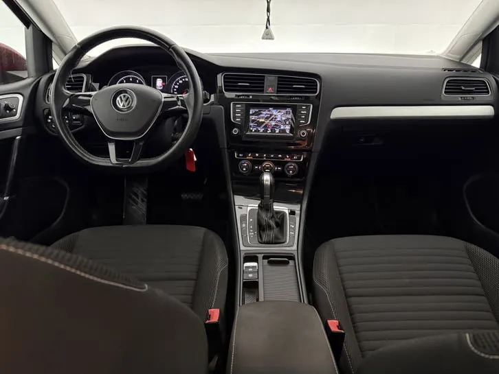 Volkswagen Golf 2015 photo 2