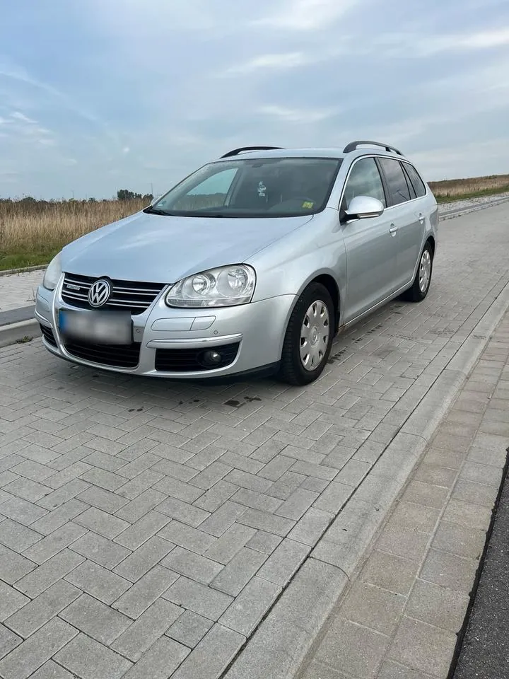 Volkswagen Golf V