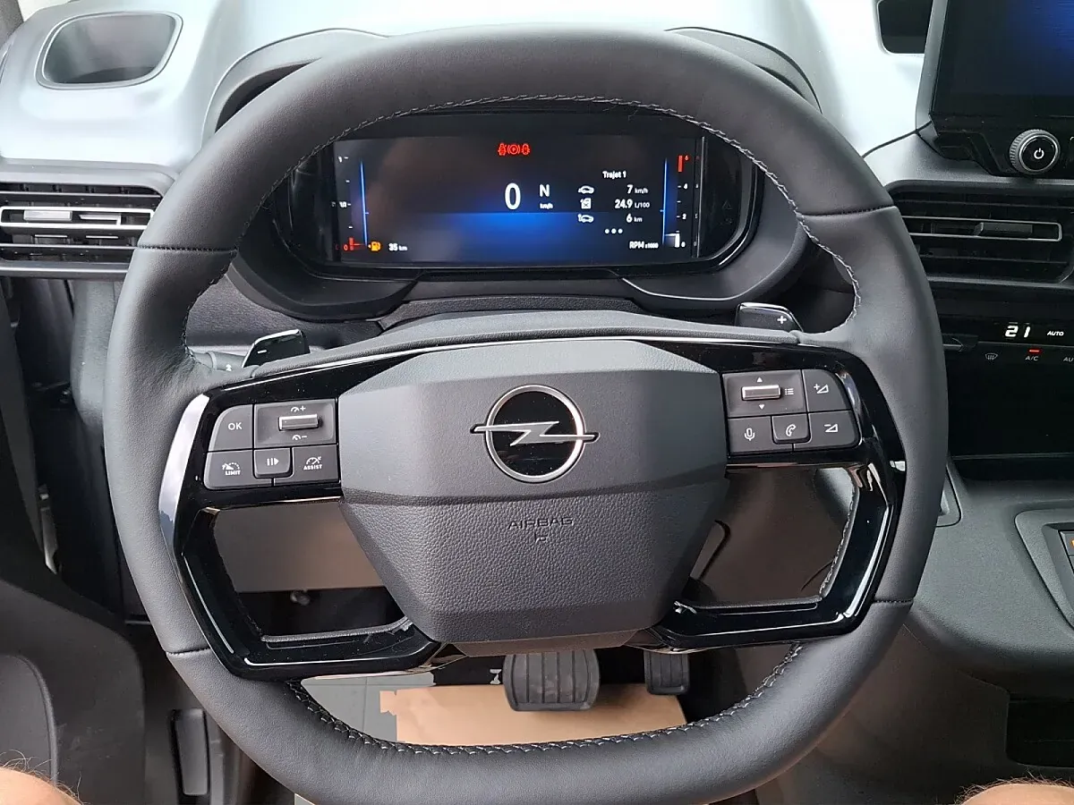Opel Combo photo 3