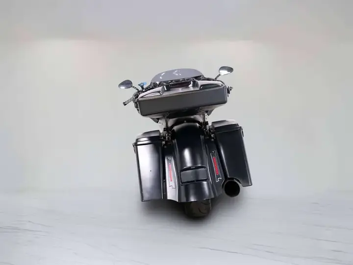 Harley-Davidson Street Glide 2010 photo 2