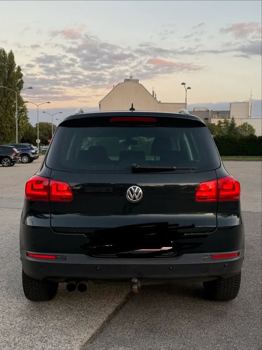Volkswagen Tiguan 2012 photo 2