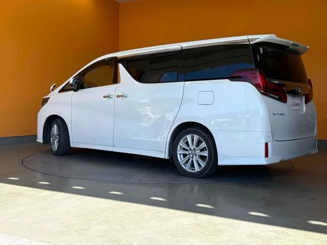 Toyota Alphard 2020 photo 4