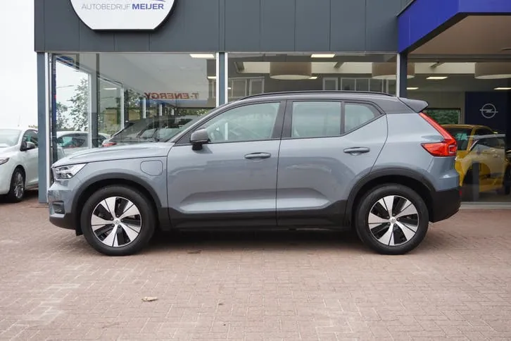 Volvo Xc40 2021 photo 2