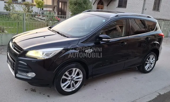 Ford Kuga 2015 photo 2