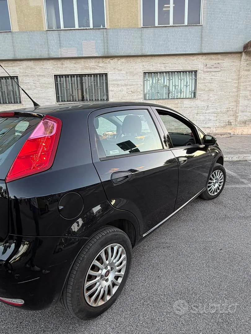Fiat Punto 2016 photo 3