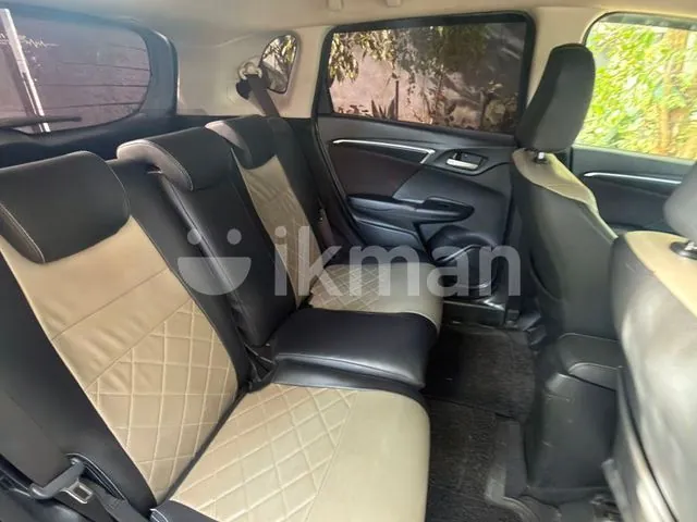Honda Fit 2016 photo 2