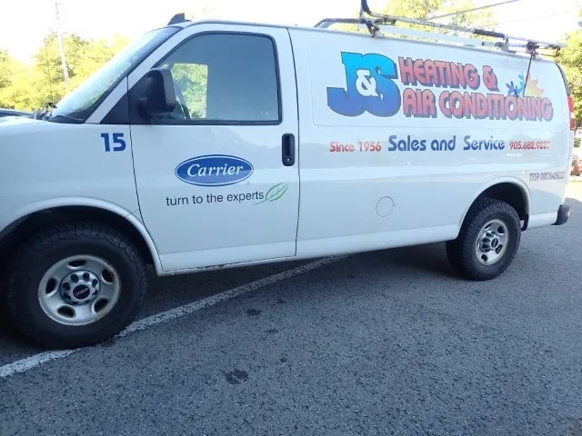GMC Savana 2018 photo 2