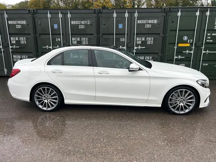 Mercedes-Benz C-Class 2017 photo 4