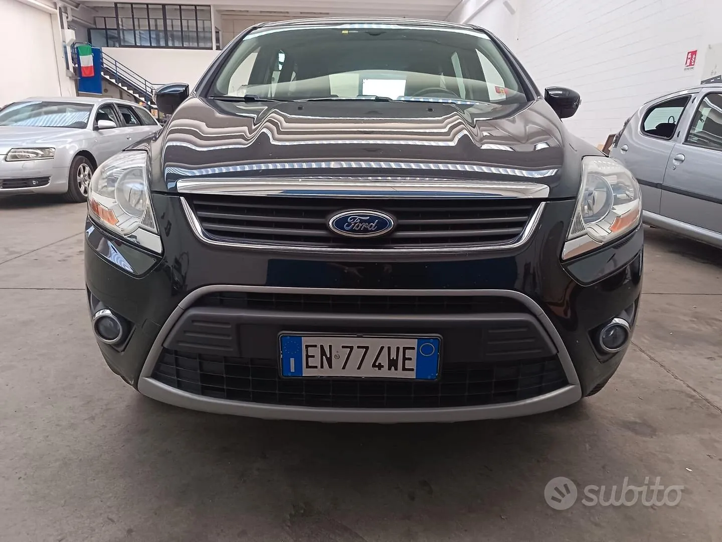 Ford Kuga 2012 photo 2