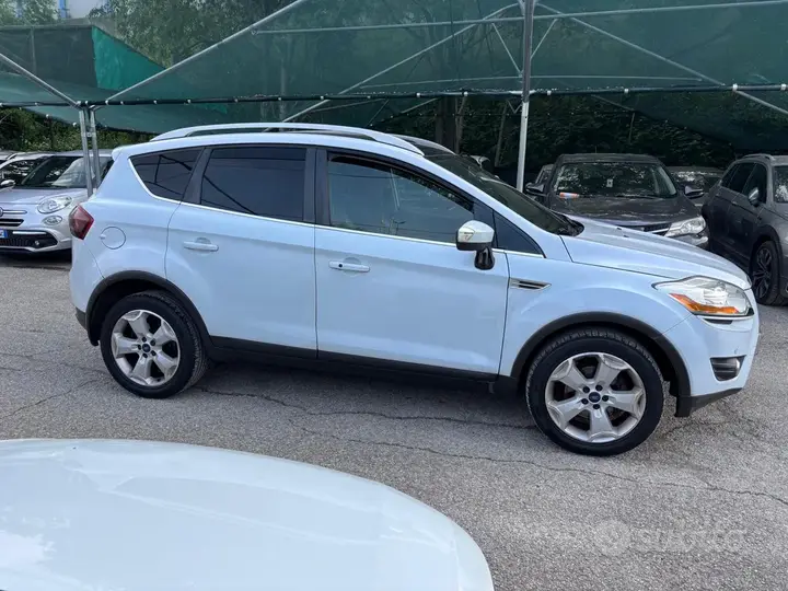 Ford Kuga 2011 photo 5