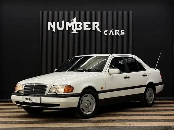 Mercedes-Benz C180